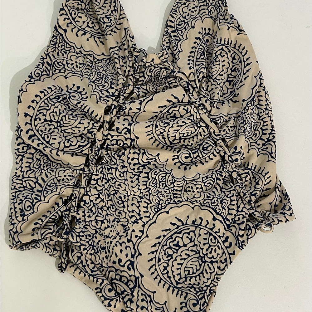 San Lorenzo Plunge One Piece!